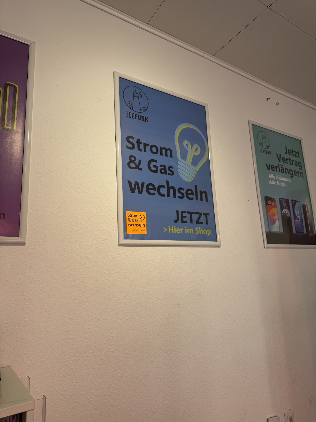 Poster im Shop: Strom & Gas wechseln und Vertrag verlängern